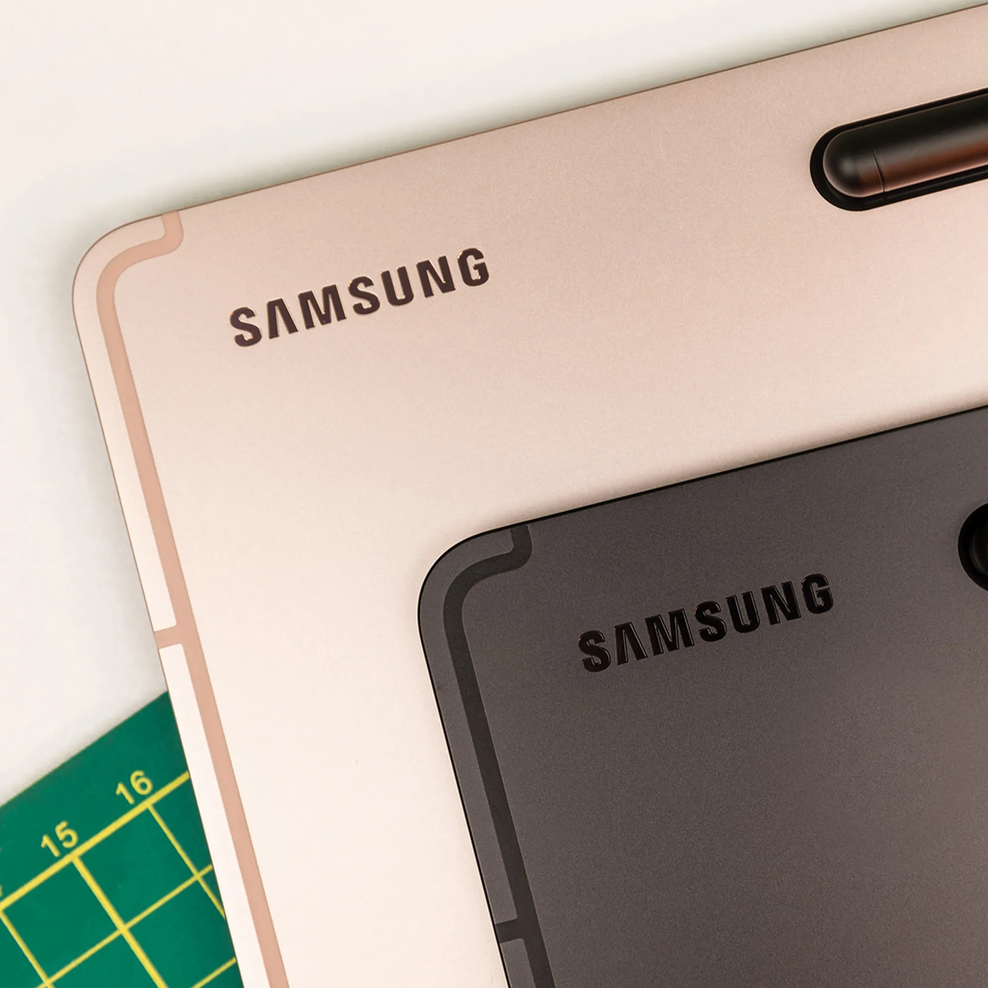 تبلت سامسونگ مدل Galaxy Tab S8 Plus SM-X806B ظرفیت 128/8